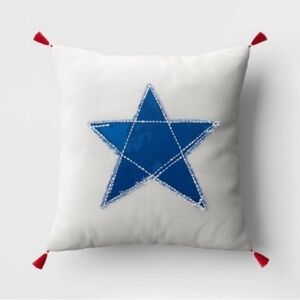 Threshold Blue Star Pillow with Red Tassels on Corners Size 18x18 NWT